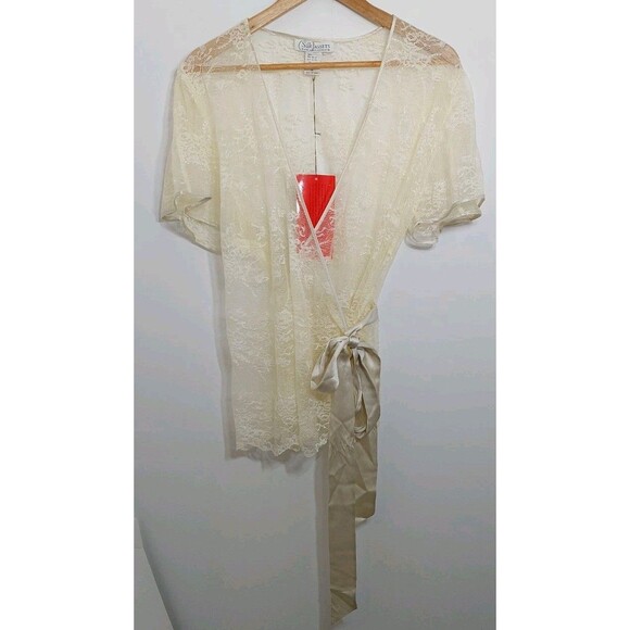 Diane Von Furstenberg DVF Women's Size 1X Lace Wrap Top Silk FLAWED Ivory Color - Picture 2 of 14